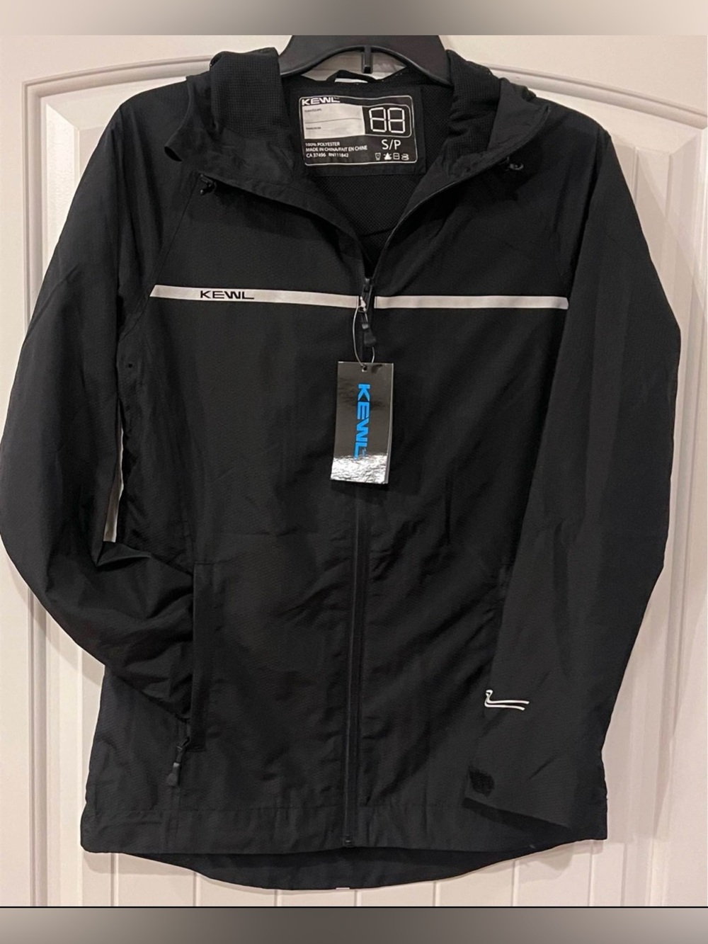 Ladies size small -  Kewl Wind Breaker Jacket in black- New!